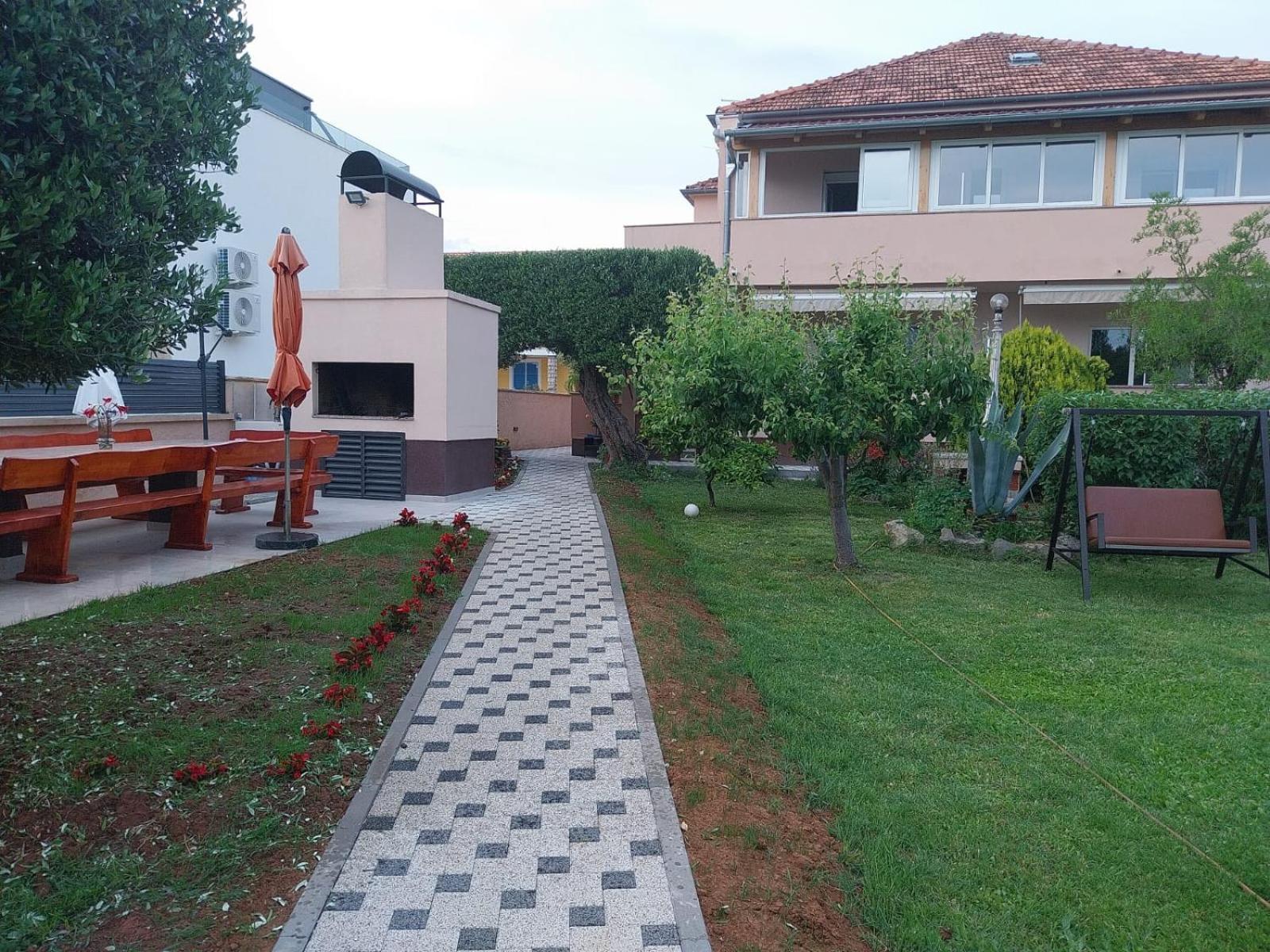 Apartments Becky On A Sandy Beach Without Crowd Sukošan Extérieur photo
