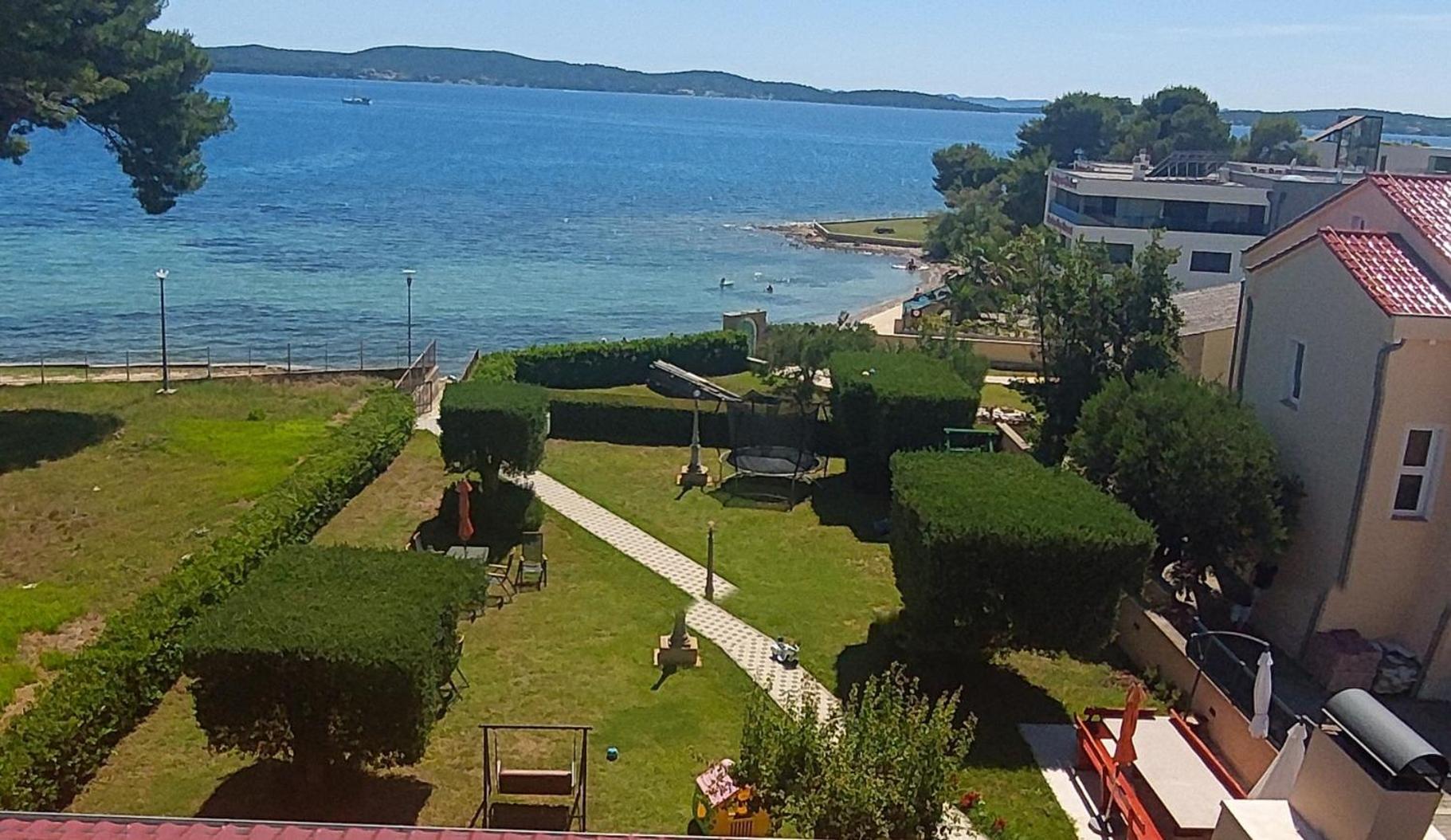 Apartments Becky On A Sandy Beach Without Crowd Sukošan Extérieur photo